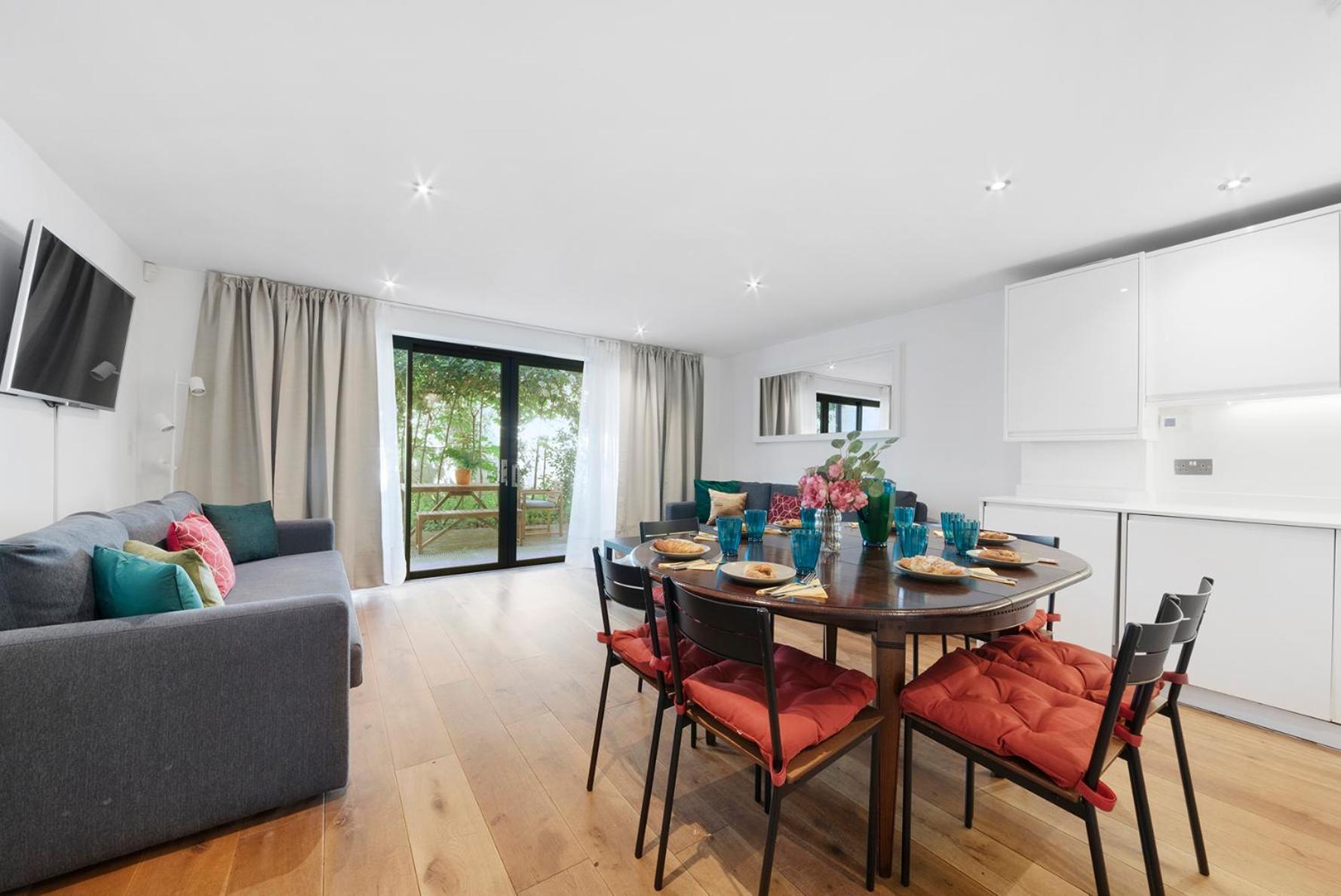 לונדון Hermitage Road Apartment By Morethanstays מראה חיצוני תמונה