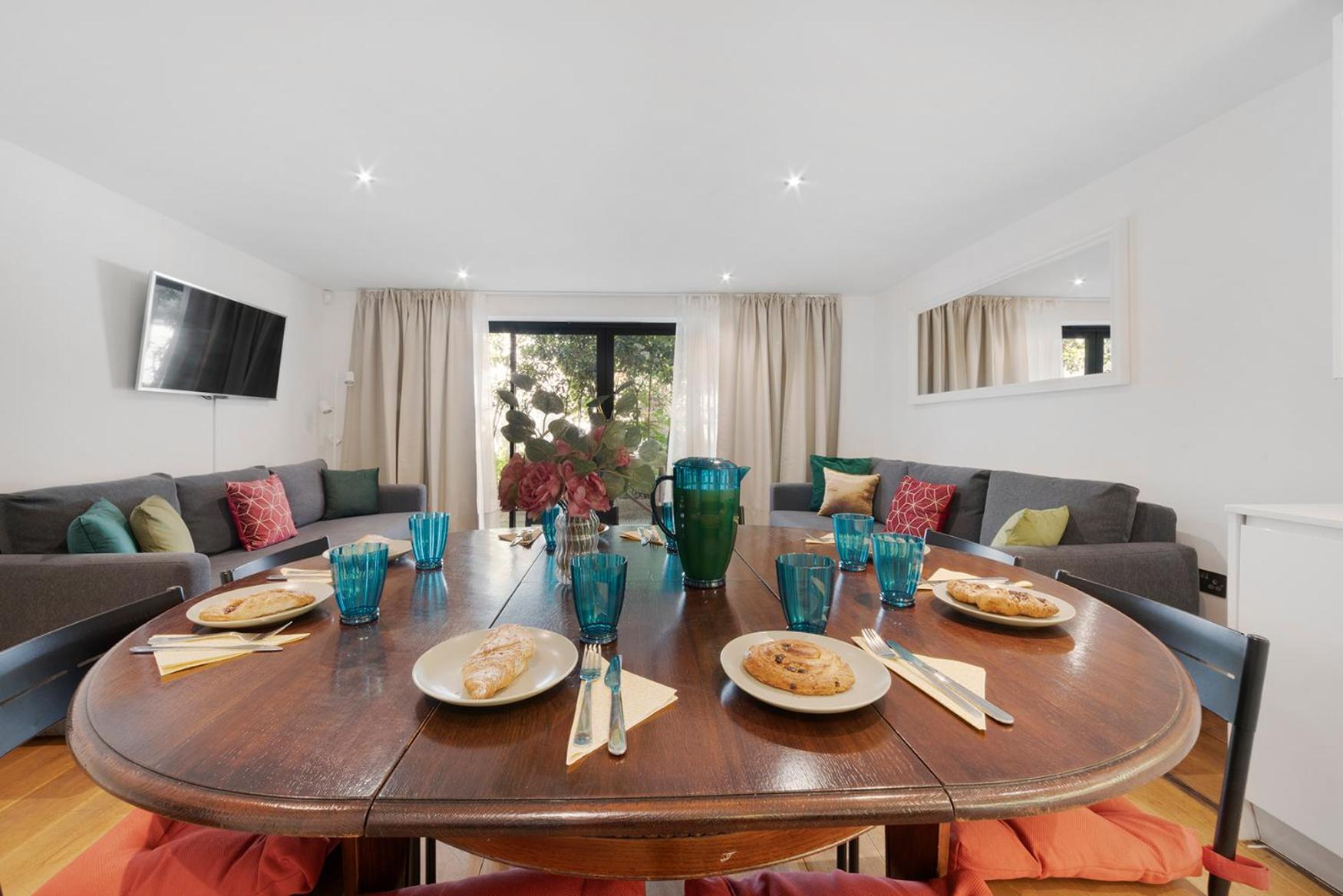 לונדון Hermitage Road Apartment By Morethanstays מראה חיצוני תמונה
